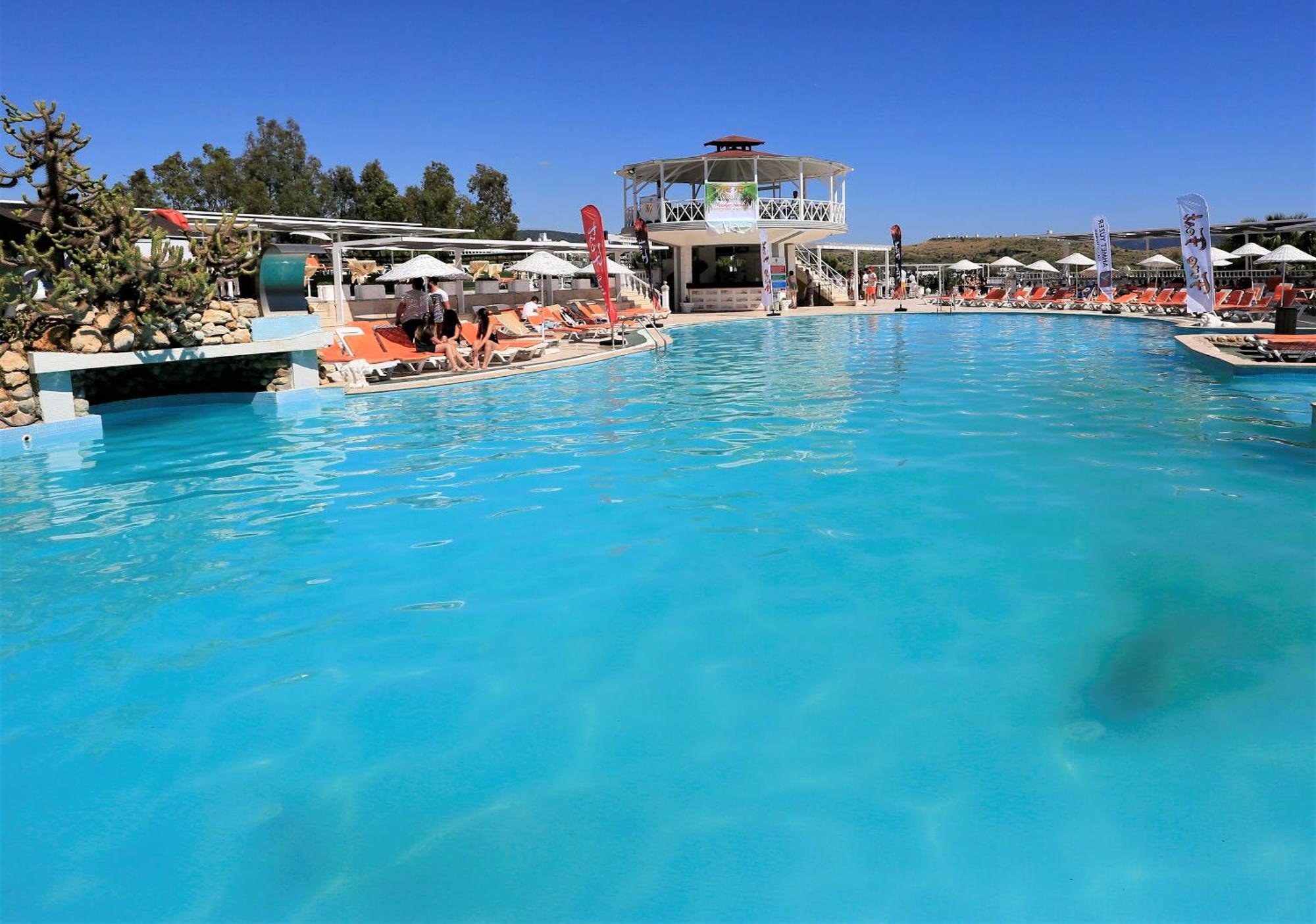 Phoenix Sun Hotel بودروم المظهر الخارجي الصورة